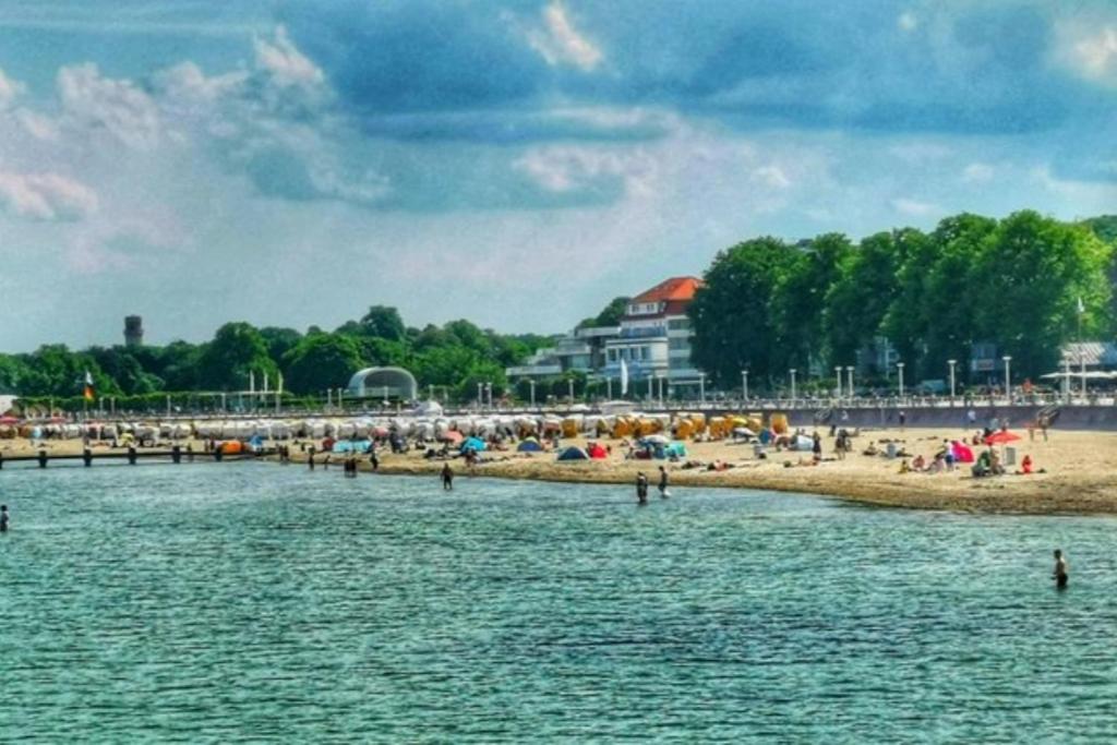Obj 84 Meerblick Fewo Fuer 2 Bis 3 Personen Strandnah, Wlan Любек Екстер'єр фото